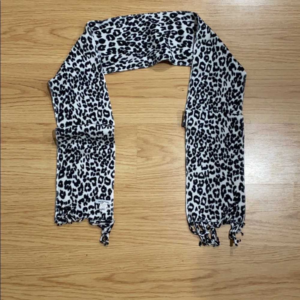 Scarf